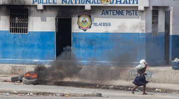 استمرار الاشتباكات بعاصمة هاييتي وتحذير من المجاعة في البلاد | أخبار – البوكس نيوز