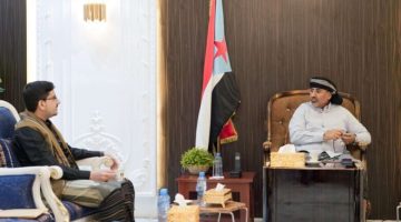 الرئيس الزُبيدي يطلع على مستجدات الأوضاع في محافظة المهرة