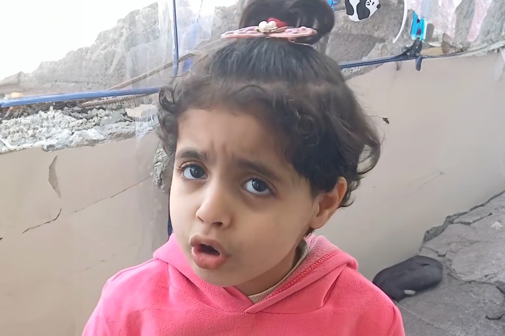 “الناس تعبانة وتريد أن تأكل”.. شاهد مأساة غزة بعيون طفلة | أخبار – البوكس نيوز