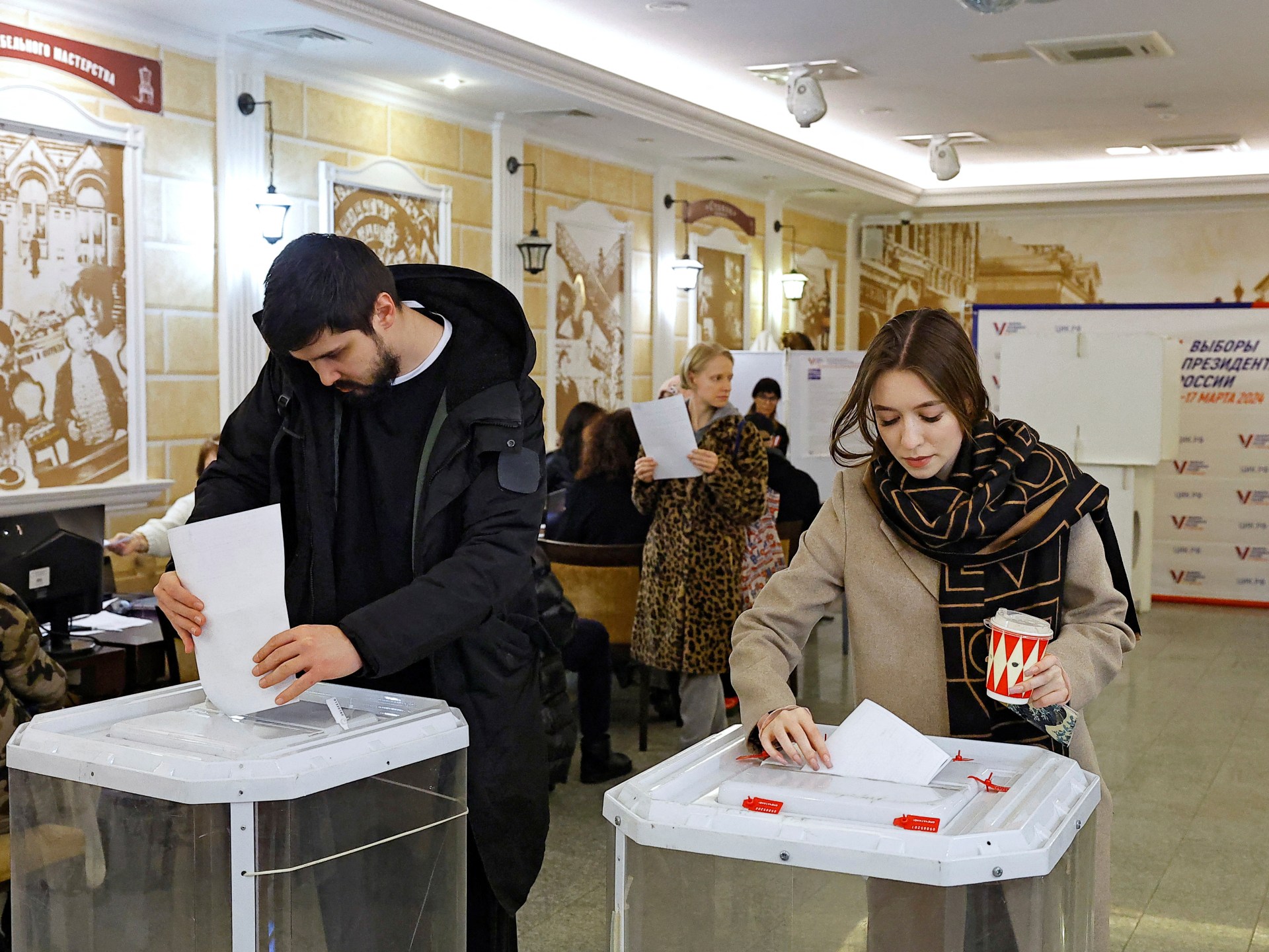 إقبال مرتفع بانتخابات روسيا والمعارضة تحتج | أخبار – البوكس نيوز