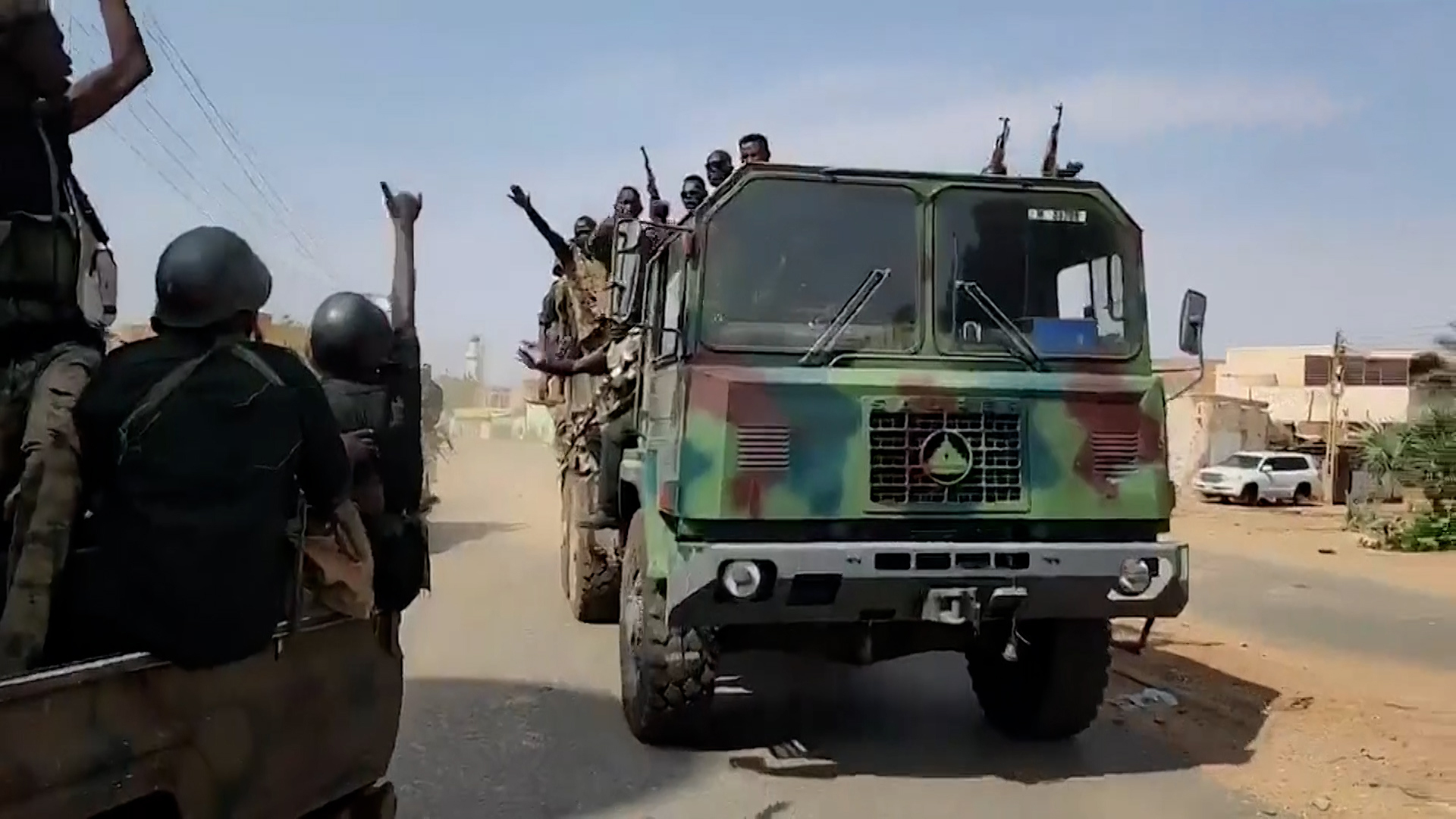 الجيش السوداني يؤكد حرصه على المدنيين ويدعوهم لتجنب مناطق القتال | أخبار – البوكس نيوز