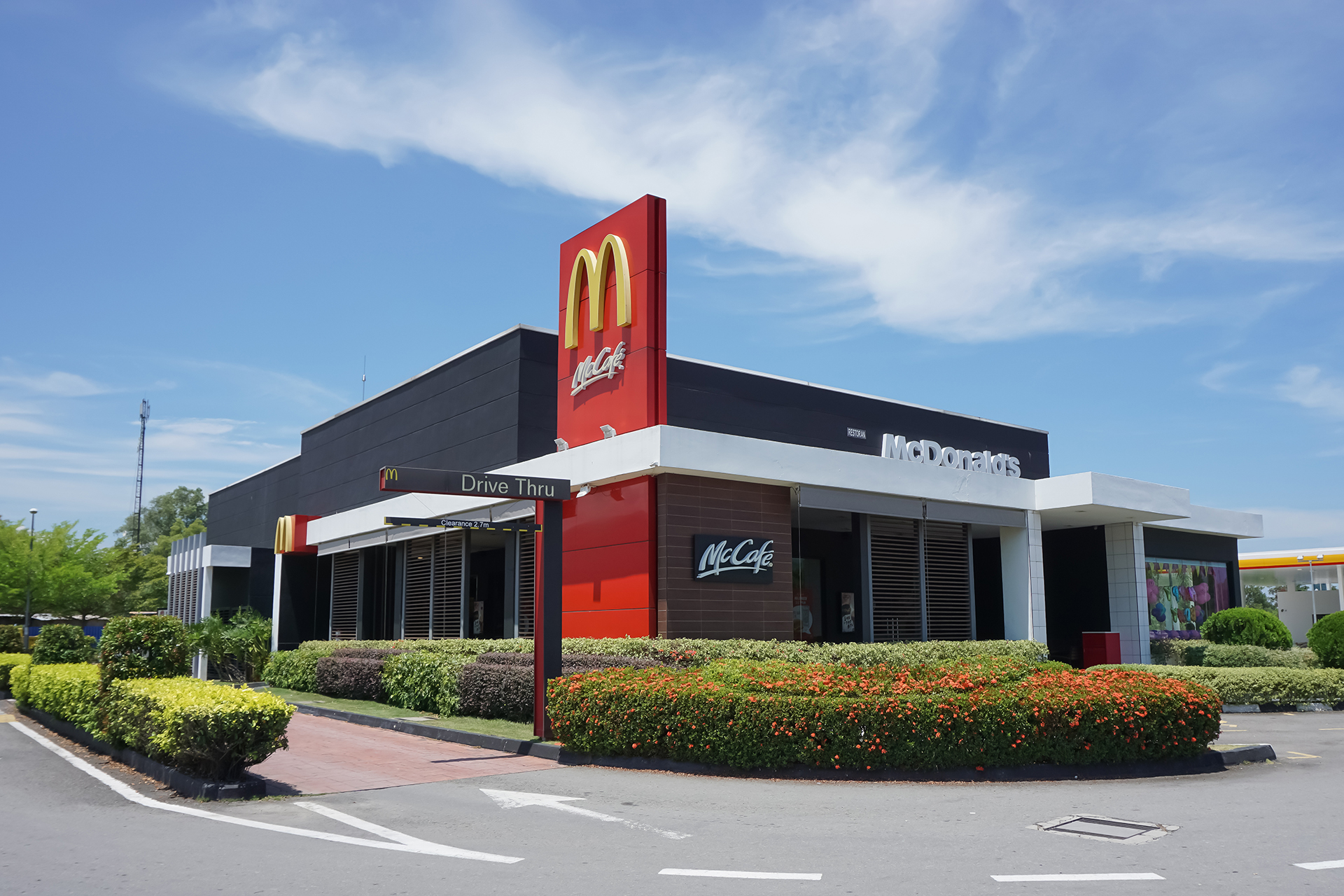 ماكدونالدز ماليزيا تبحث تسوية قضيتها مع “بي دي إس” خارج القضاء | سياسة – البوكس نيوز