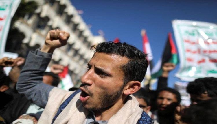 عصابة الحوثي تواصل اعتقال عامل بناء منذ 9 سنوات دون أي تهمه
