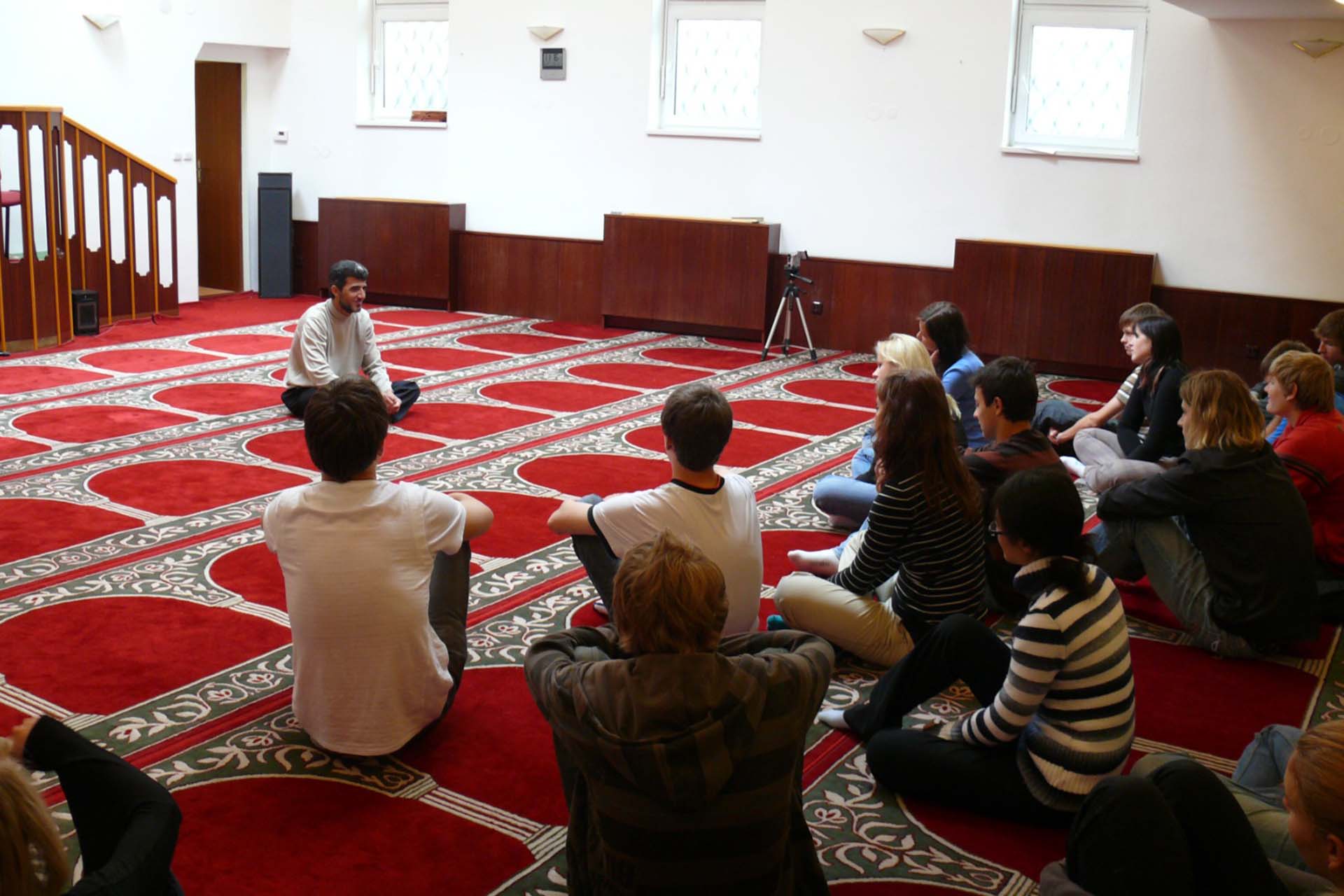 التشيك.. مبادرات بالمساجد لتغيير إيجابي | سياسة – البوكس نيوز