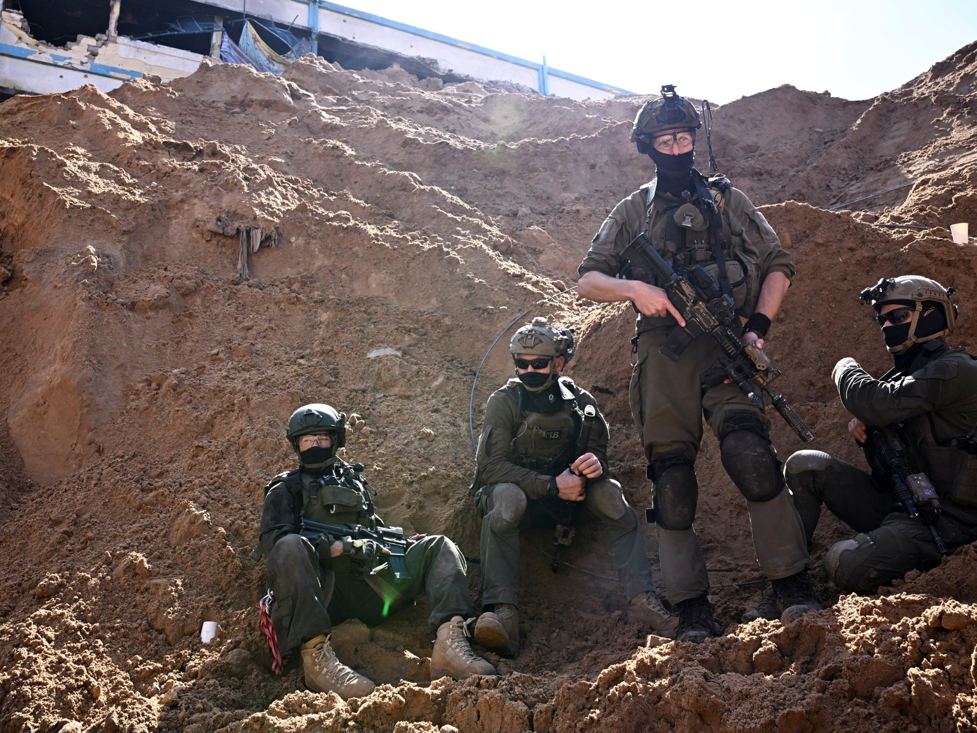 هآرتس: مقتل فريق الإغاثة بسبب سلوك الضباط الإسرائيليين وليس غياب التنسيق | أخبار – البوكس نيوز