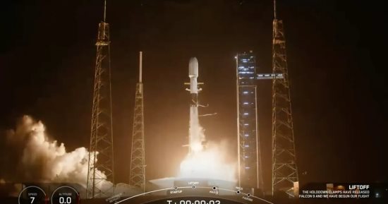 تكنولوجيا  – سبيس إكس تطلق 23 قمرا صناعيا من طراز ستارلينك