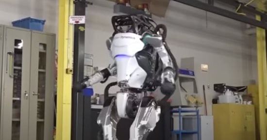 تكنولوجيا  – توقف عمل روبوت أطلس الشبيه بالإنسان بعد 11 عاما من الخدمة