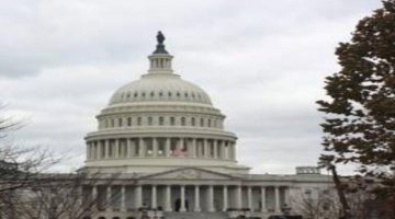 الكونغرس الأمريكي يوافق على تمديد برنامج التنصت على مواطني دول أخرى
