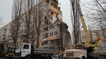مسيّرات أوكرانية تشعل النيران بمناطق روسية وإجلاء للسكان | أخبار – البوكس نيوز