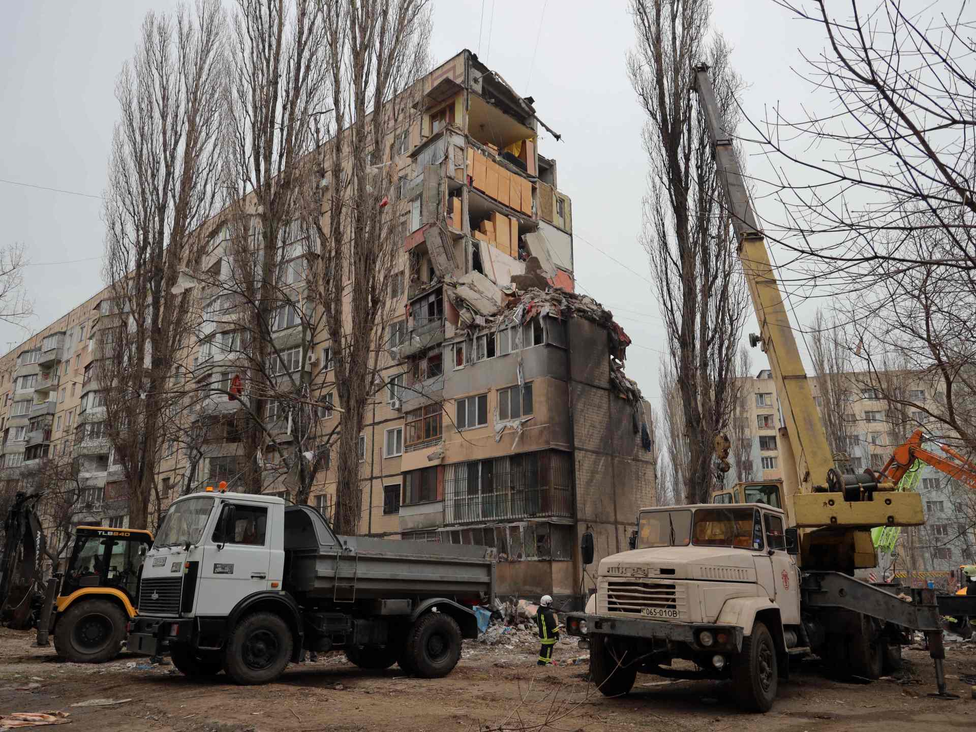مسيّرات أوكرانية تشعل النيران بمناطق روسية وإجلاء للسكان | أخبار – البوكس نيوز