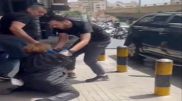 غضب في لبنان بعد تعرض محامية للضرب والسحل أمام المحكمة