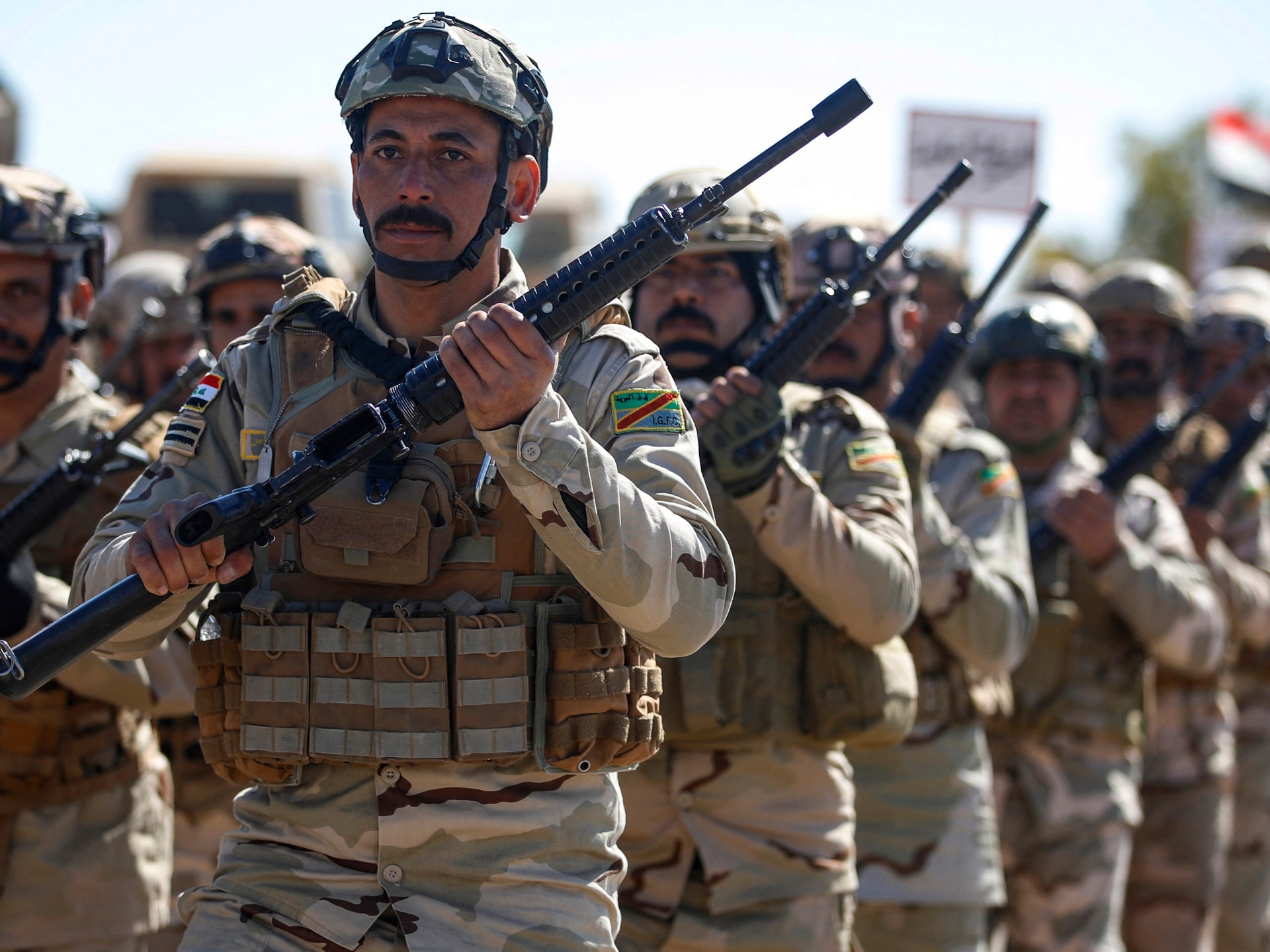 قائد عسكري عراقي يخسر وظيفته ويثير الجدل | البرامج – البوكس نيوز