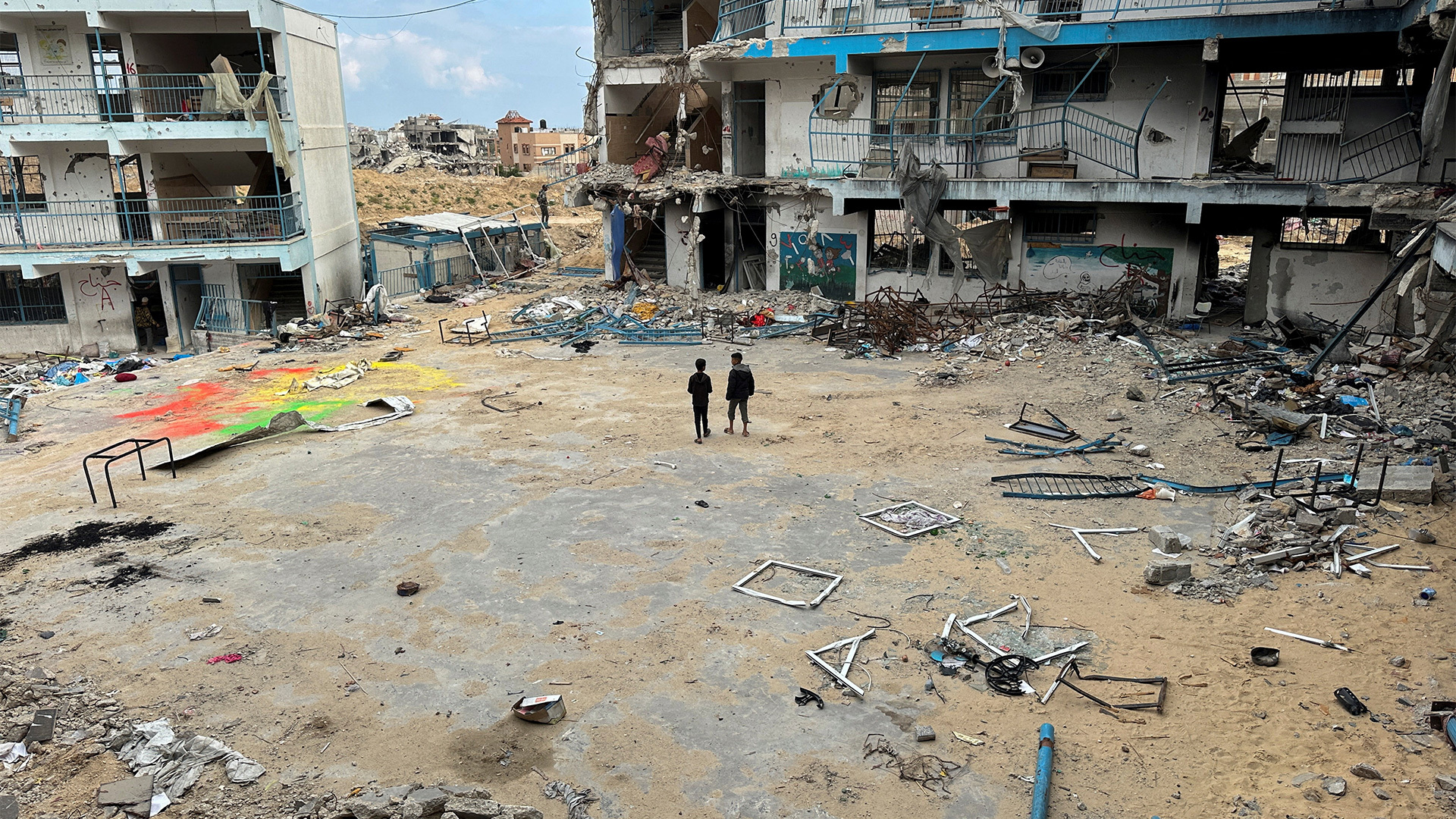 صحف عالمية: 60% من مدارس ومستشفيات ومساجد غزة دمرت بالكامل | البرامج – البوكس نيوز