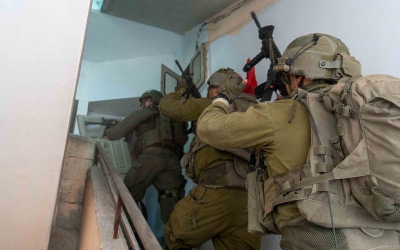 الاحتلال يتحدث عن معارك وجه لوجه وسط غزة ويوسع ممر “نتساريم” | أخبار – البوكس نيوز