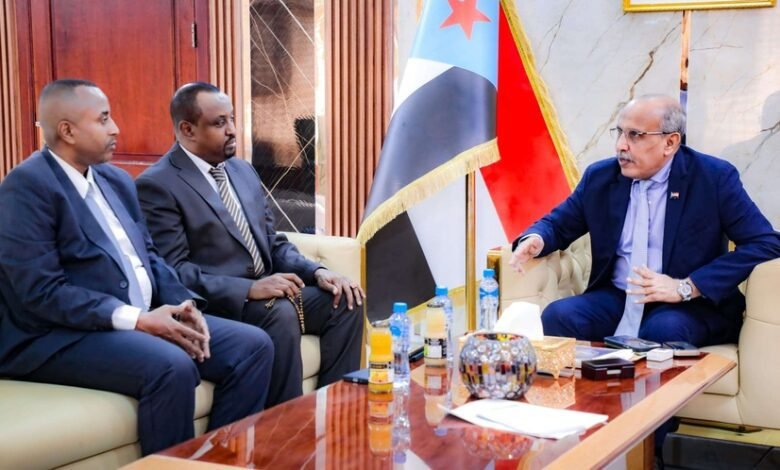 رئيس الجمعية الوطنية يستقبل سفير جمهورية الصومال لدى بلادنا