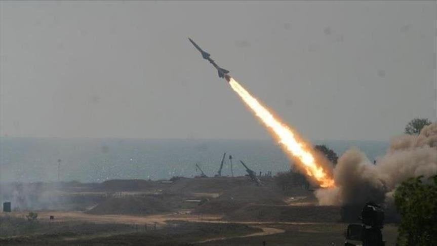 سقوط صاروخ أطلق من غزة فى عسقلان وصفارات الإنذار تدوى