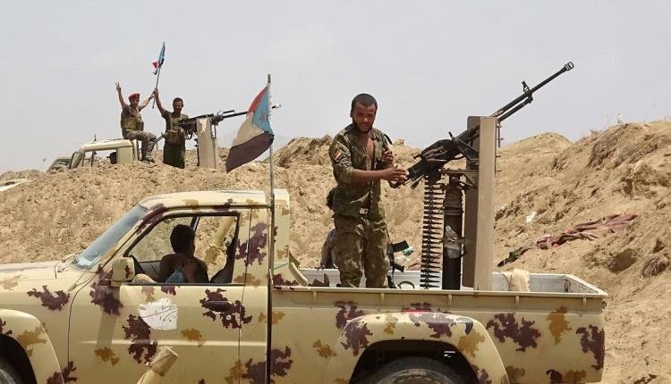 القوات الجنوبية تدك مواقع للحوثيين شمالي أبين