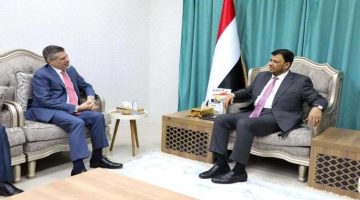 عضو مجلس القيادة الرئاسي د.عبدالله العليمي يلتقي السفير الأمريكي لدى اليمن