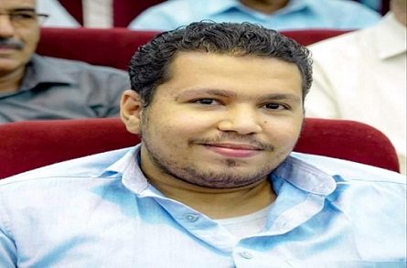 المحكمة الجزائية المتخصصة بالعاصمة عدن تقضي بسجن الصحافي أحمد ماهر 4 سنوات وتوجه بالإفراج عن المرقشي