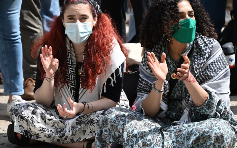 طلاب بجامعة برينستون الأميركية يضربون عن الطعام تضامنا مع غزة | أخبار – البوكس نيوز