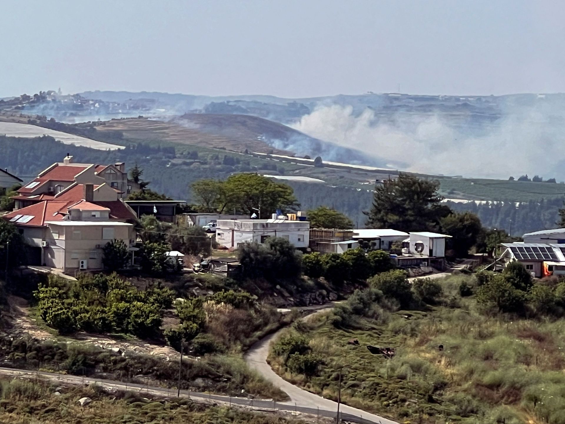 غارات إسرائيلية جنوبي لبنان وحزب الله يقصف مواقع عسكرية للاحتلال | أخبار – البوكس نيوز