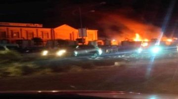 اندلاع حريق بقاعة أعراس ونشوب آخر قرب النخيل مول في عدن