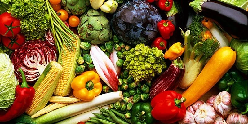 أسعار الخضروات والفاكهة اليوم الاثنين 6 مايو 2024
