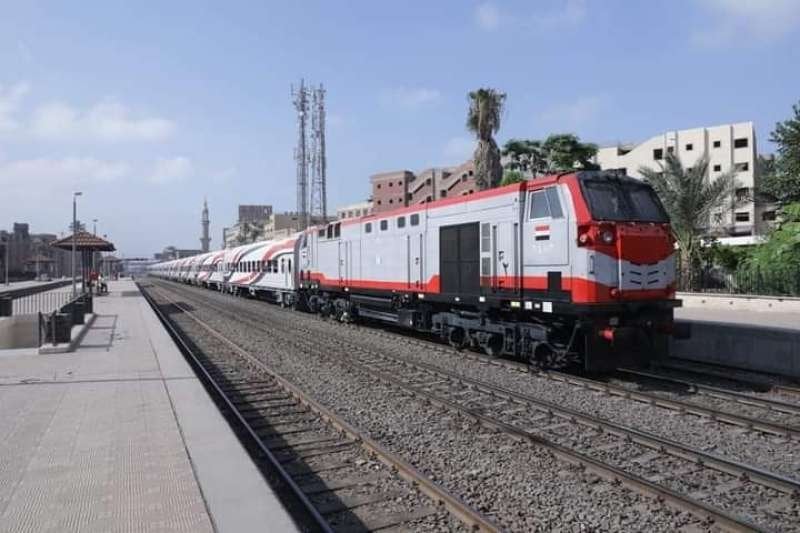 لو مسافر الصعيد.. مواعيد القطارات اليوم الإثنين 24 يونيو 2024 من القاهرة إلى أسوان