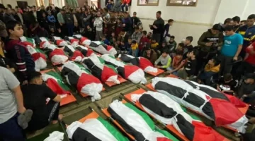 عقب قصف للاحتلال.. نقل جثامين 20 شهيدا إلى مستشفى شهداء الأقصى في دير البلح