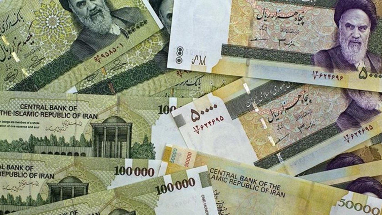 سعر الريال الإيراني بعد حادث سقوط طائرة إبراهيم رئيسي