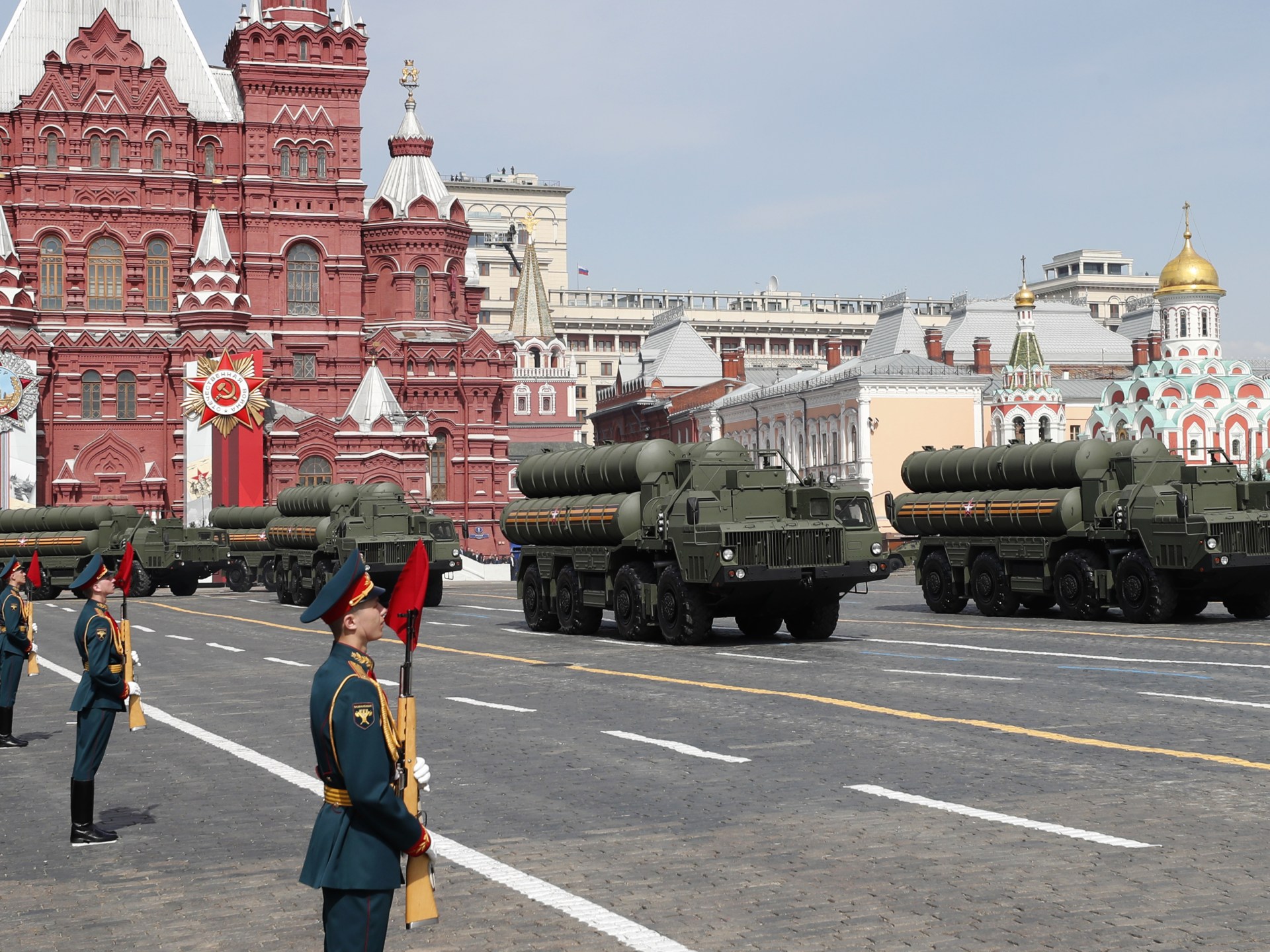 ما الأسلحة النووية التكتيكية التي تجري روسيا تدريبات لاستخدامها؟ | سياسة – البوكس نيوز