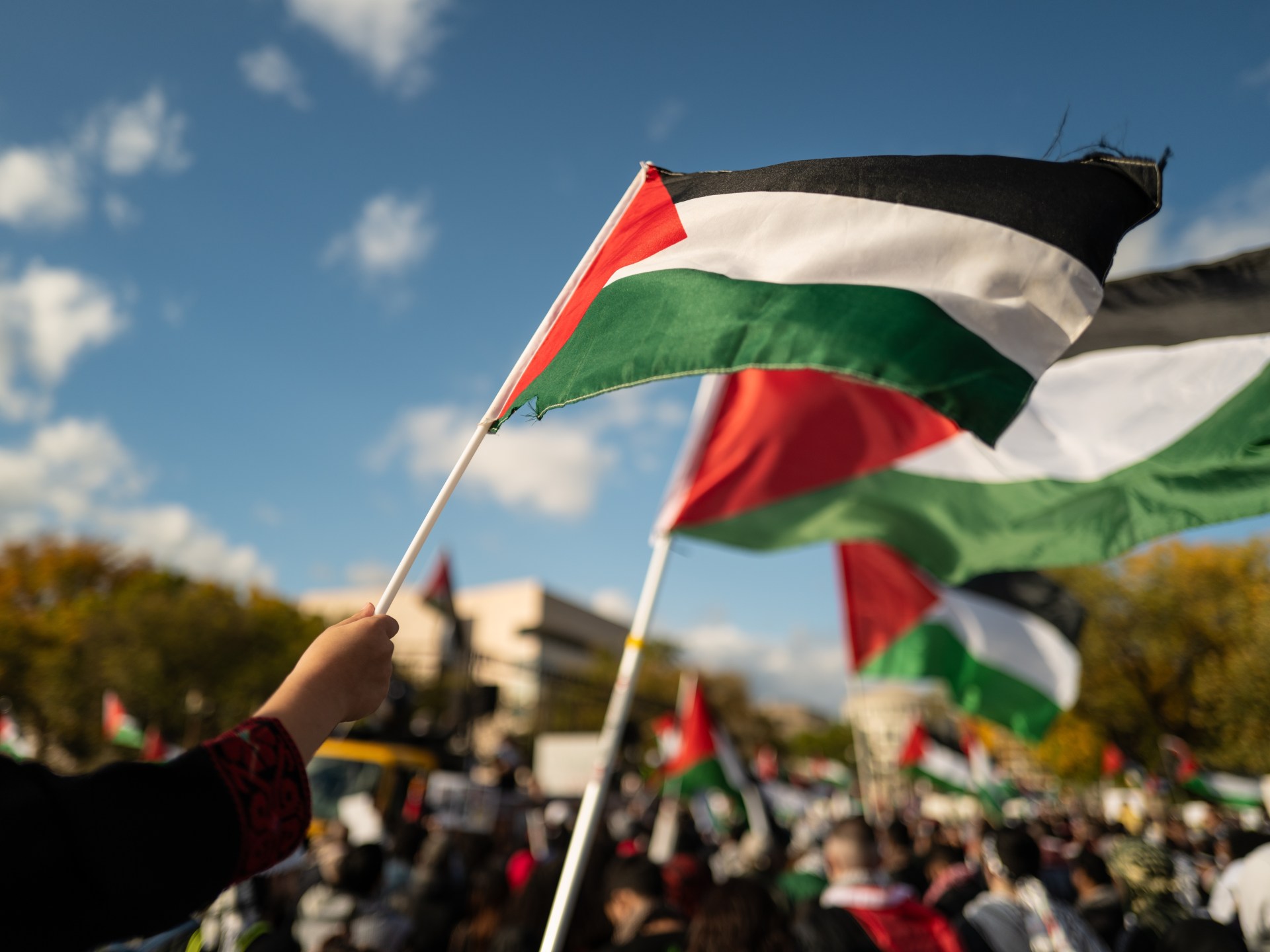 ترحيب عربي واسع وغضب إسرائيلي عارم باعتراف دول أوروبية بفلسطين | أخبار – البوكس نيوز