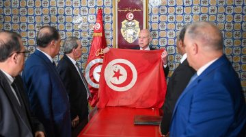 واقعة حجب العلم التونسي تصنع الحدث في تونس | أخبار – البوكس نيوز