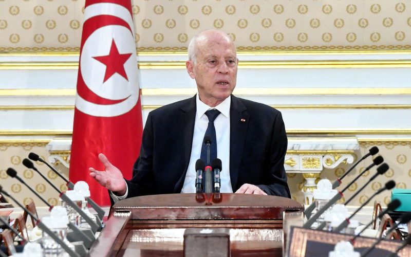 بُعيد اتهام سعيّد لنشطاء بالخيانة.. توقيف حقوقية تونسية لـ”جرائم مالية” | أخبار – البوكس نيوز