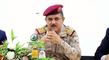 لا خلافات بين التشكيلات العسكرية للشرعية ولا سلام إلا بهزيمة الحوثي