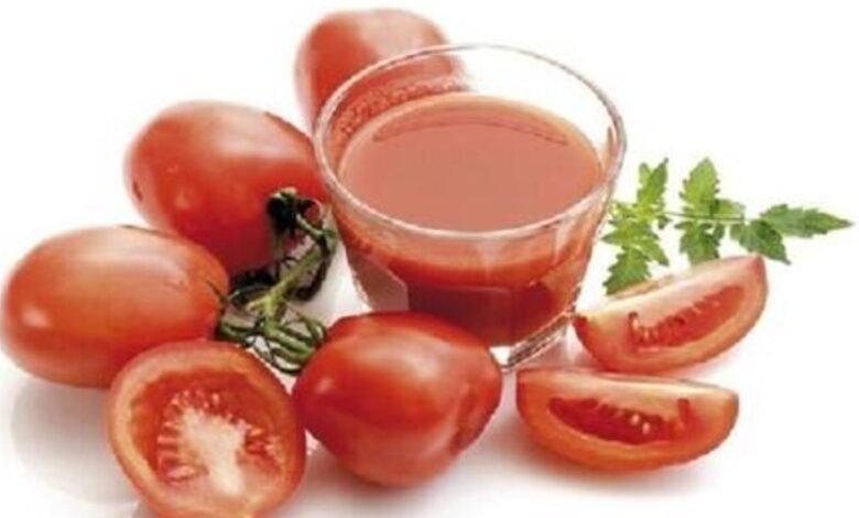 علماء: عصير الطماطم يقلل من خطر الإصابة بأمراض القلب