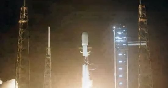 تكنولوجيا  – صاروخ SpaceX يطلق قمرًا صناعيًا للتليفزيون الأوروبى ويحقق الهبوط الـ 250