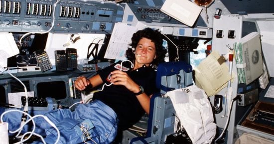 تكنولوجيا  – زى النهاردة.. سالى رايد تصبح أول امرأة أمريكية تصعد إلى الفضاء 18 يونيو 1983