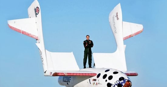 تكنولوجيا  – زى النهاردة.. SpaceShipOne تطلق أول رحلة فضائية بشرية بتمويل خاص