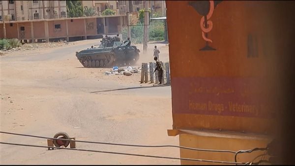 عقوبات أوروبية على 6 عسكريين من الجيش السوداني والدعم السريع