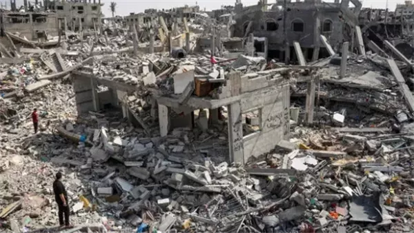 الاحتلال الإسرائيلي يواصل قصفه العنيف على مناطق متفرقة بغزة