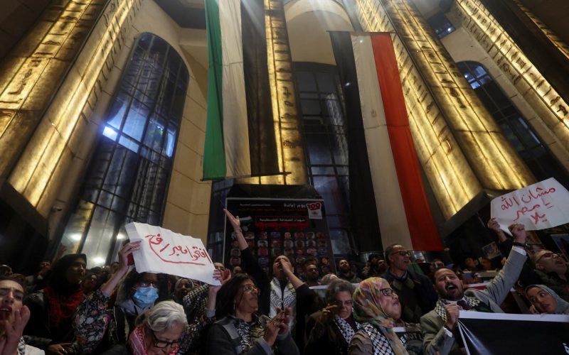 رويترز: مصر تحتجز طلابا لتضامنهم مع غزة | أخبار – البوكس نيوز