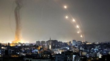 عاجل| انفجارات وصفارات الإنذار تدوي شمالي الأراضي الفلسطينية المحتلة