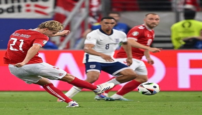 إنجلترا تتعادل مع الدنمارك 1/1 في يورو 2024