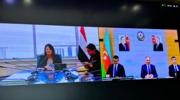 وزيرة التعاون الدولي تلتقي وزير التنمية الرقمية والنقل الأذري