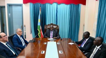 وزير الري يلتقي النائب الأول لرئيس جمهورية جنوب السودان