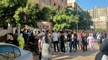 طلاب وطالبات الإسكندرية يستأنفون امتحانات الثانوية العامة