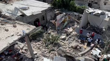 شهداء وجرحى في غارات إسرائيلية استهدفت منزلين وسط قطاع غزة | التقارير الإخبارية – البوكس نيوز