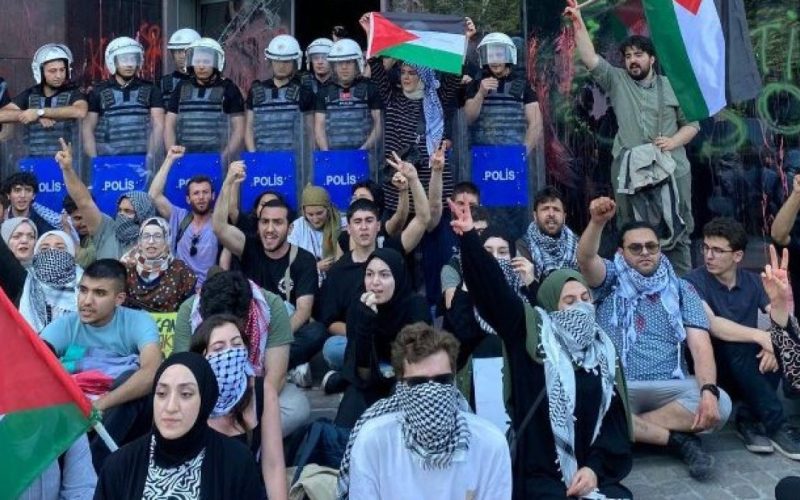 الأتراك يصعّدون التظاهر ضد شركات تتعامل مع إسرائيل | سياسة – البوكس نيوز