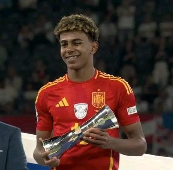 لاعب المنتخب الإسباني لامين يامال: أصغر لاعب في تاريخ اليورو محطم الأرقام القياسية